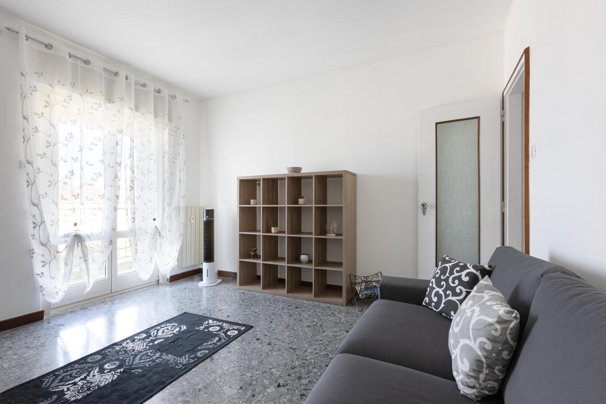 The Black Swan Apartment Триест Екстериор снимка
