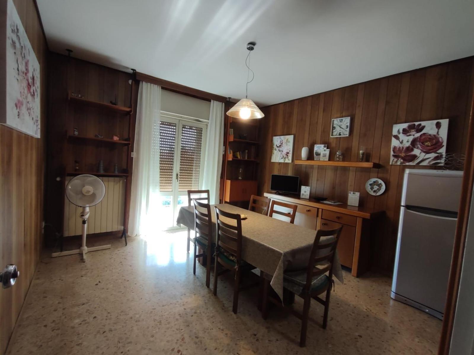 The Black Swan Apartment Триест Екстериор снимка